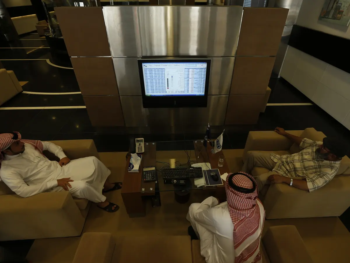 توظيف بنك في الرياض: المزايا المكتسبة