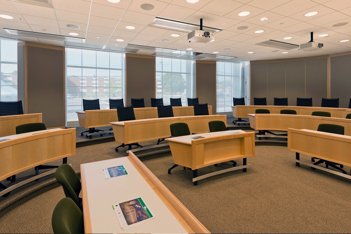 مفهوم التدريب التعاوني لطلاب الجامعات في السعودية